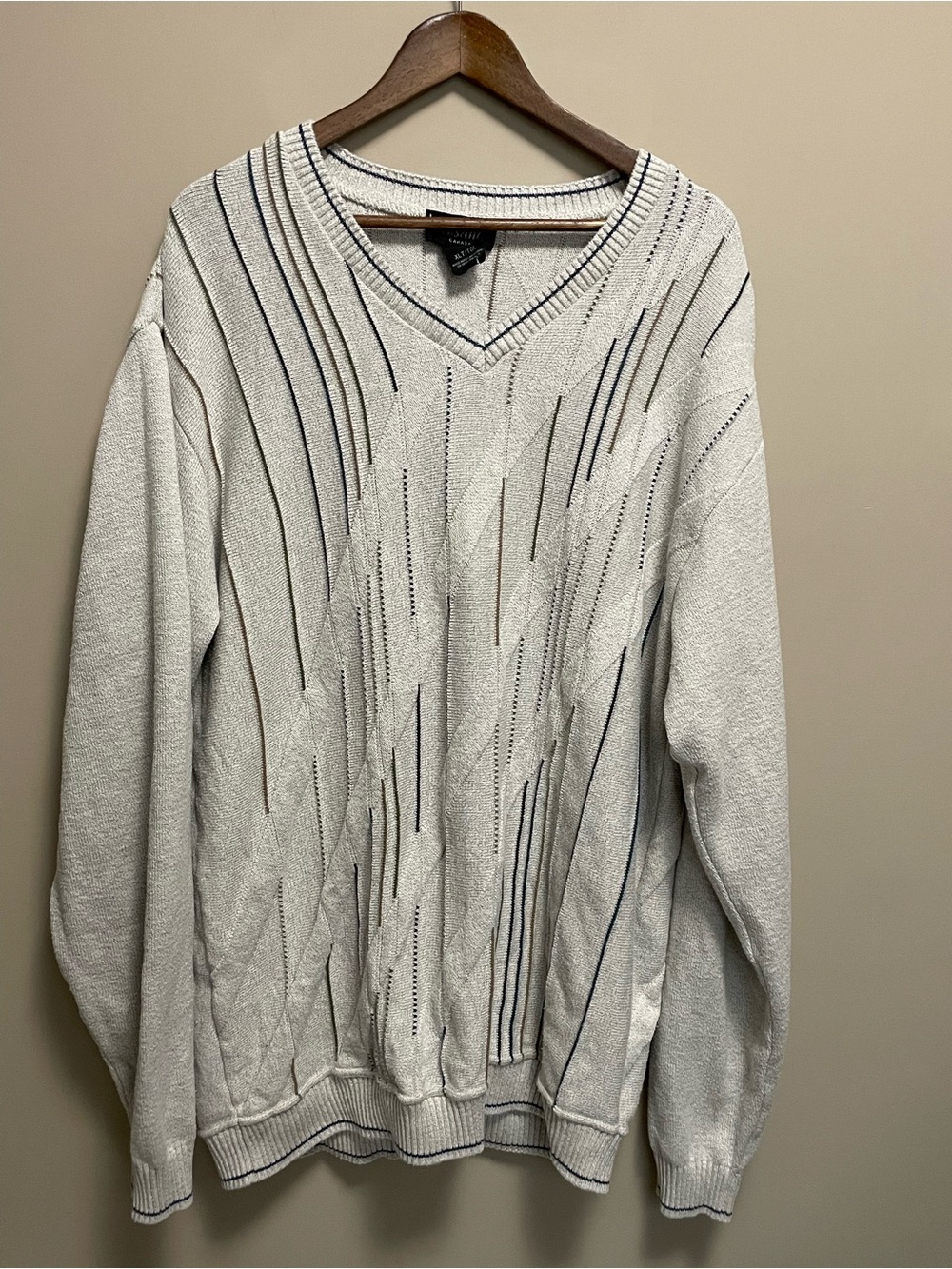 Tosani Canada Vintage 90s V-Neck Knit Sweater Men’s XLT